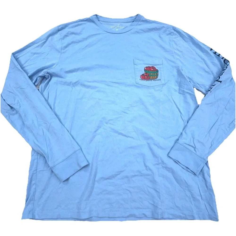 Vineyard Vines Shirt Men Medium Blue Pocket Tee Apple Picking Whale Winery Adult - Picture 2 of 12